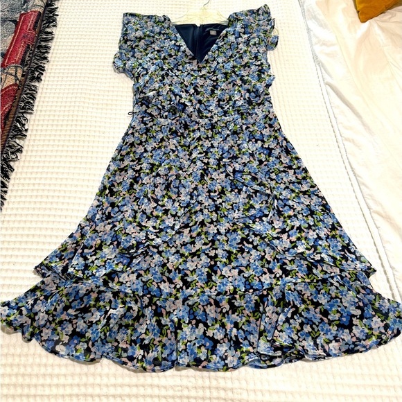 Tommy Hilfiger Dresses & Skirts - TOMMY HILFIGER Dress Chiffon Blue Pink Flowers Ruffled Sz 4 (Missing belt)